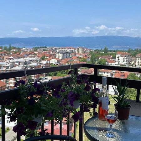 Stunning Lake And Mountain Views - Velkoski Apartments Ohri Dış mekan fotoğraf